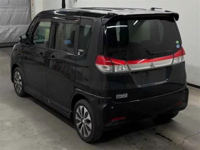 Mitsubishi Delica D:2
