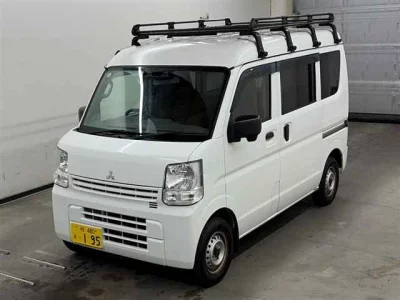Mitsubishi Minicab Van