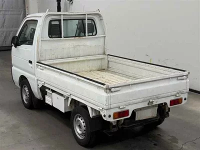 Mazda Scrum Truck