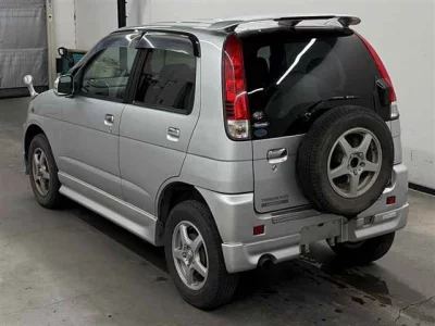 Daihatsu TERIOS KID