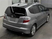Honda FIT лот № 70170 оценка 4  с аукциона в Японии 4