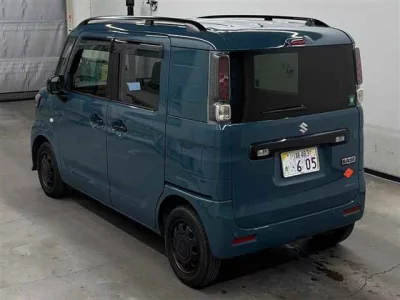 Suzuki Spacia Base
