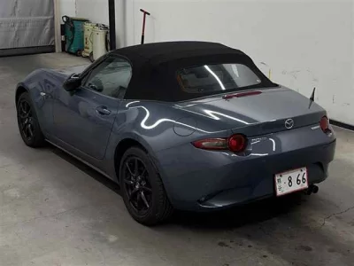 Mazda Roadster