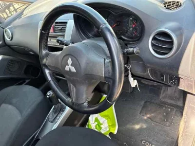 Mitsubishi Colt Plus