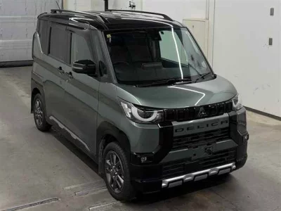 Mitsubishi Delica Mini