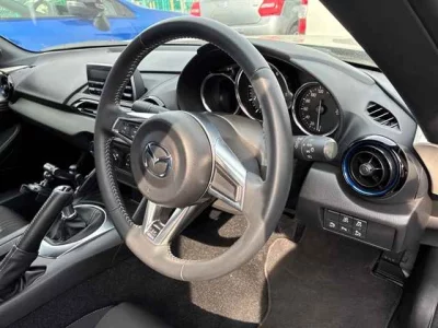 Mazda Roadster