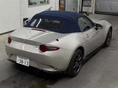 Mazda Roadster
