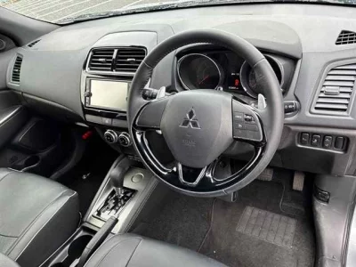 Mitsubishi RVR