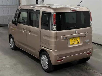 Suzuki Spacia