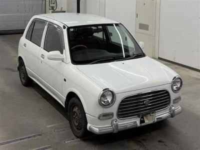 Daihatsu MIRA  с аукциона в Японии