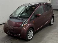 Mitsubishi I лот № 90099 оценка 3.5  с аукциона в Японии 3