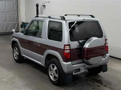 Mitsubishi Pajero Mini