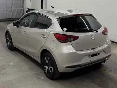Mazda Mazda2