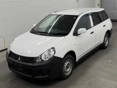 Mitsubishi LANCER VAN  с аукциона в Японии