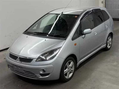 Mitsubishi Colt Plus