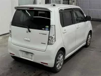Suzuki WAGON R лот № 365 оценка R  с аукциона в Японии 4