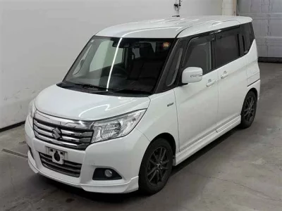 Suzuki Solio