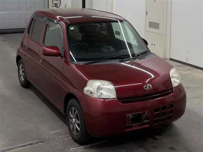 Daihatsu Esse