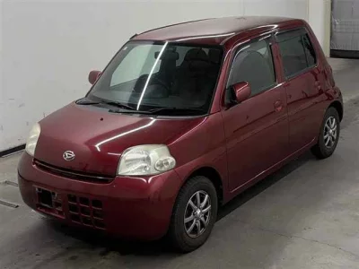 Daihatsu Esse