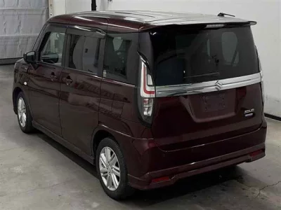 Suzuki Solio