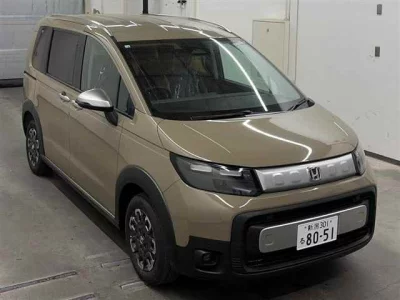 Honda FREED  с аукциона в Японии
