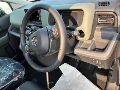 Honda FREED  с аукциона в Японии