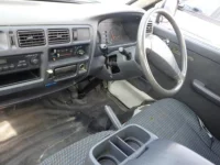 Toyota LITE ACE TRUCK лот № 8139 оценка 3  с аукциона в Японии 2