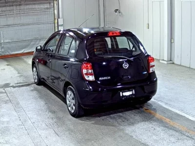 Nissan March