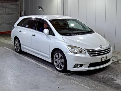Toyota Mark X Zio