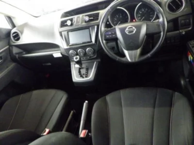 Nissan Lafesta