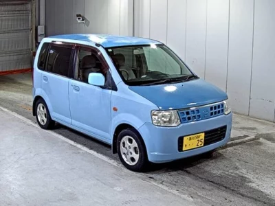 Nissan OTTI  с аукциона в Японии