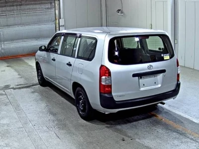 Toyota SUCCEED