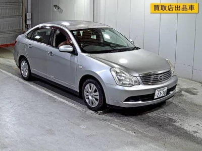 Nissan SYLPHY  с аукциона в Японии