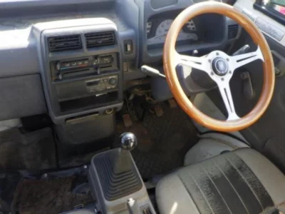 Mitsubishi MINICAB TRUCK  с аукциона в Японии