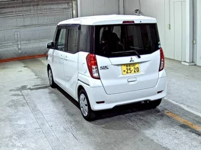 Mitsubishi EK SPACE  с аукциона в Японии