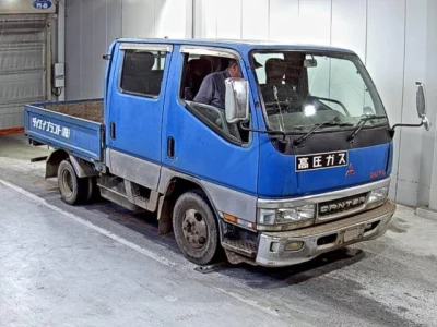 Mitsubishi Fuso Canter