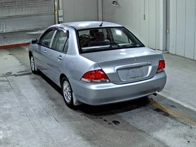 Mitsubishi LANCER  с аукциона в Японии