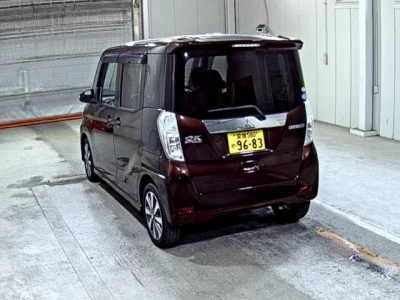 Mitsubishi EK SPACE  с аукциона в Японии