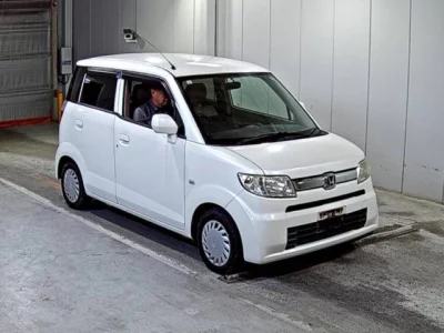 Honda ZEST  с аукциона в Японии