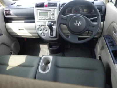 Honda ZEST  с аукциона в Японии