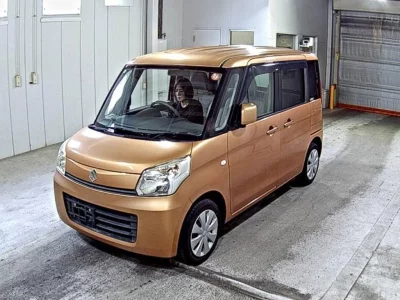 Suzuki Spacia