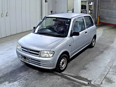 Daihatsu MIRA  с аукциона в Японии