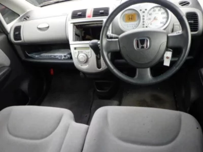 Honda LIFE  с аукциона в Японии