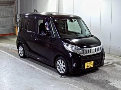 Mitsubishi eK X Space