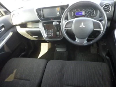 Mitsubishi eK X Space