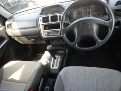 Mitsubishi Pajero iO