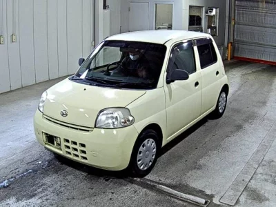 Daihatsu Esse  с аукциона в Японии