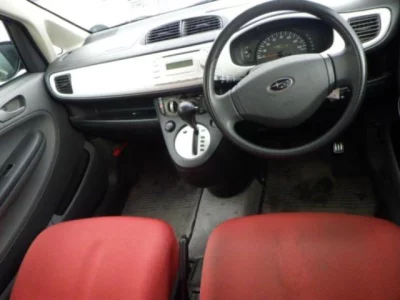 Subaru R2  с аукциона в Японии