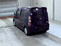 Suzuki WAGON R лот № 8288 оценка 3.5  с аукциона в Японии 1