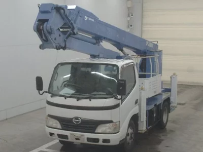 Hino DUTRO  с аукциона в Японии